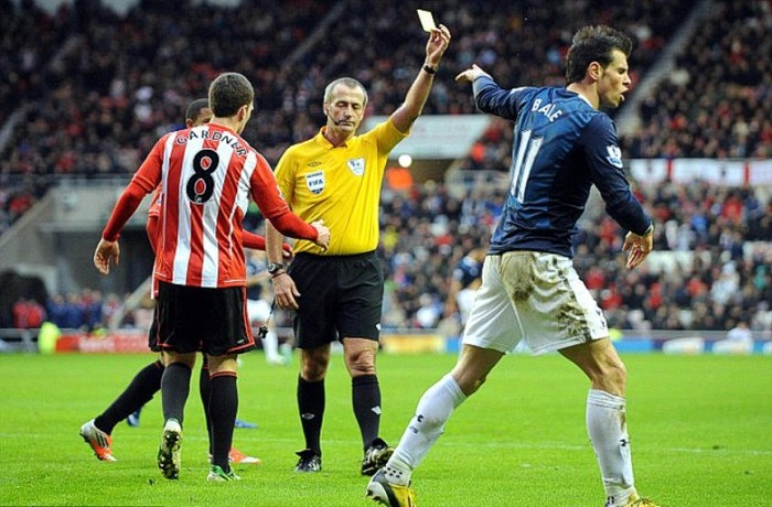 Rất có thể Bale sẽ bị phạt vì đó là thẻ vàng thứ 5 của anh ở Premier League.